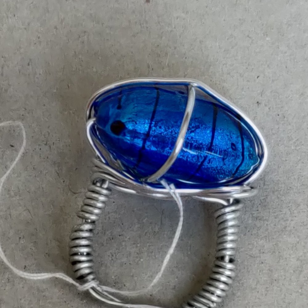 WIRE WRAPPED  RING - Picture 3 of 3